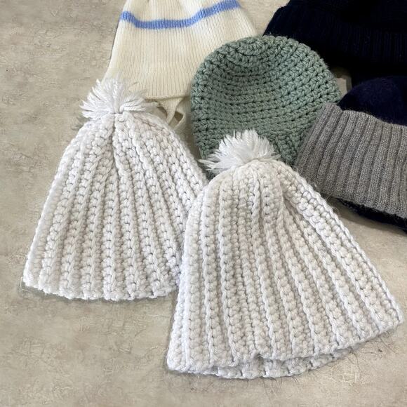 Bundle of 6 winter baby boy hats - Picture 4 of 6